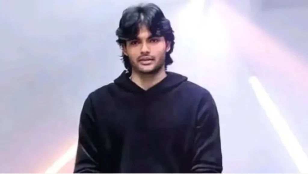 Who is Akira Nandan?