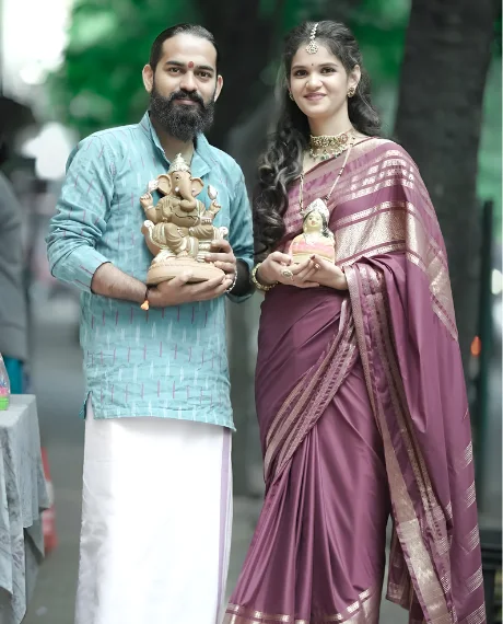 Chaitra Kundapur Husband  